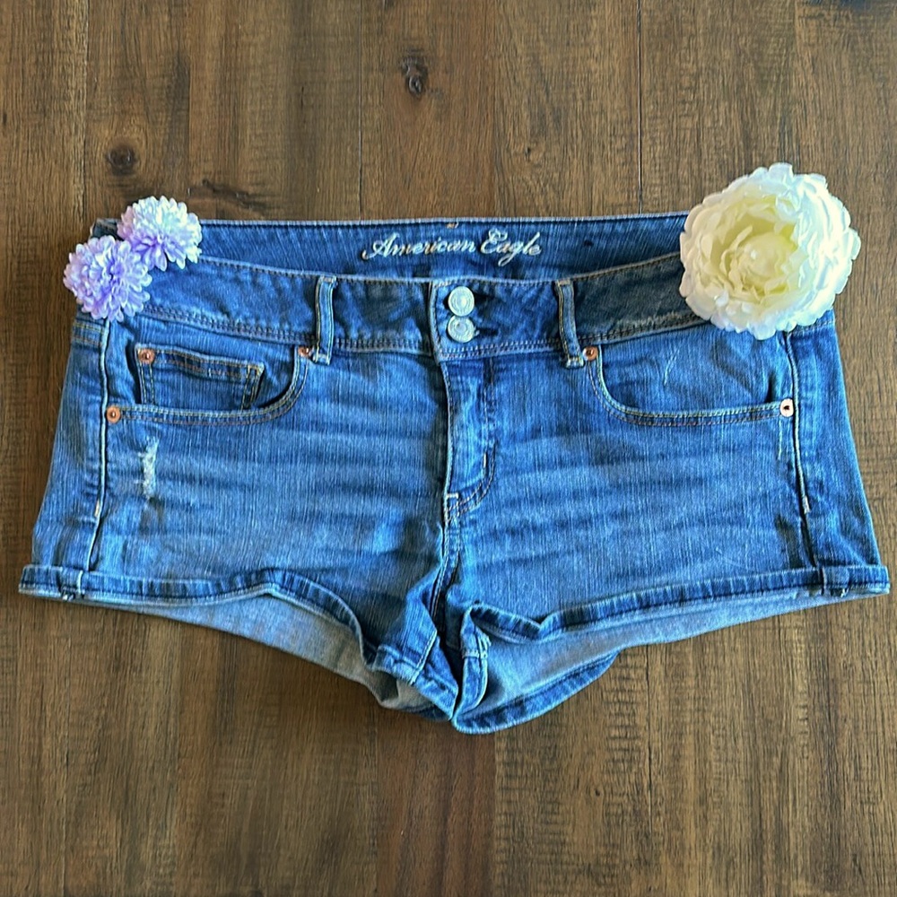 American Eagle Stretch jeans shorts  Size 12
